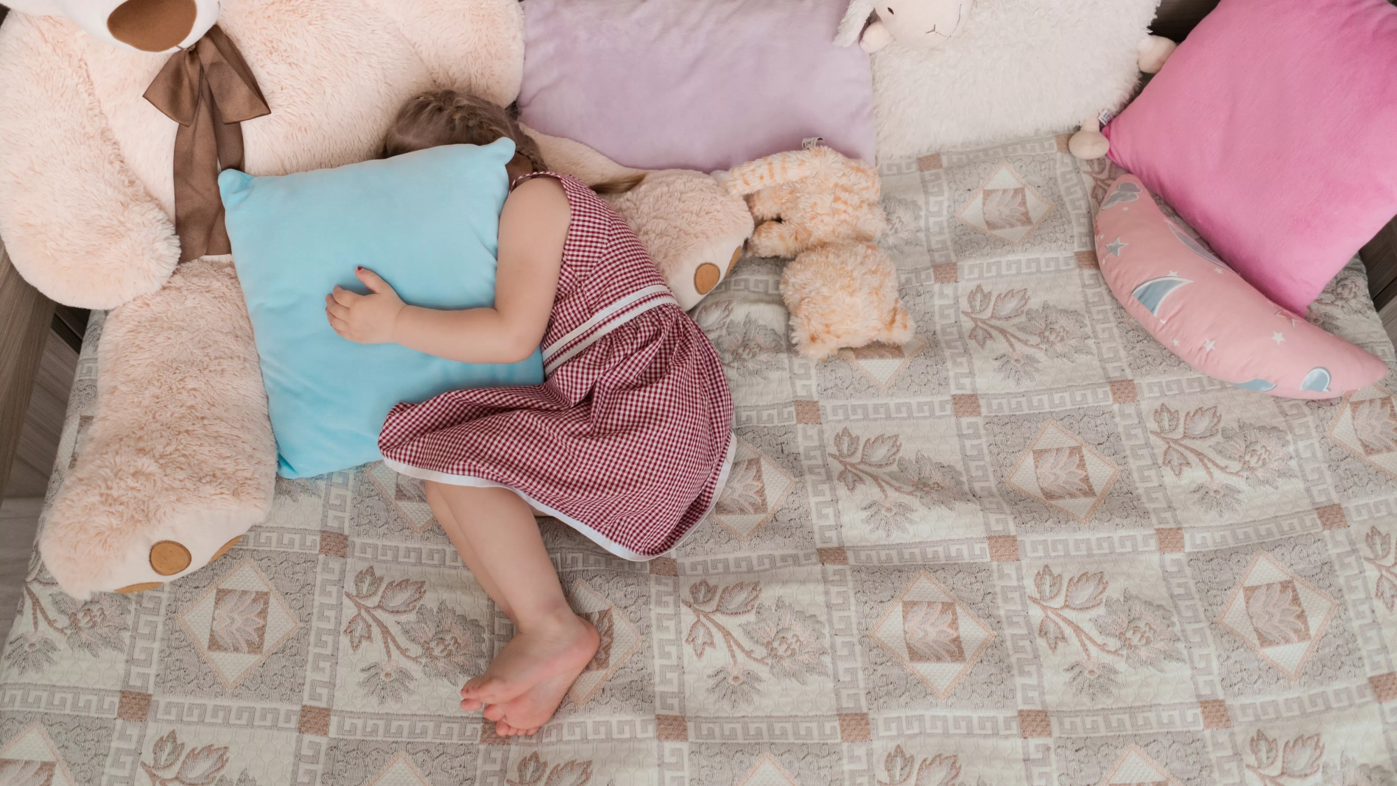 PediatrÍa ¿qué Hacer Si Mi Hijo Se Hace Pis En La Cama 10 Consejos 