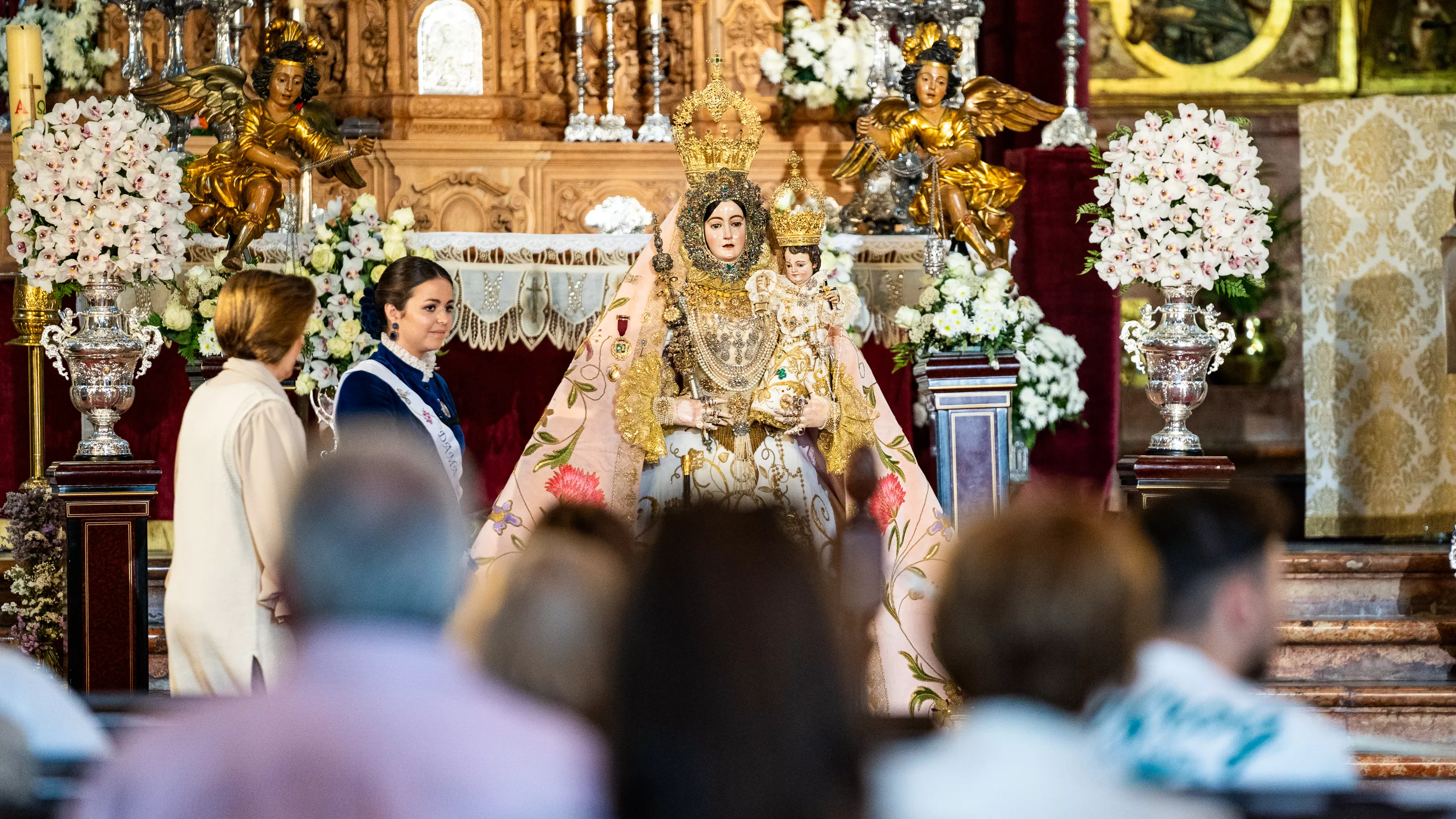 Besamanos Virgen de Araceli 2024 (23)
