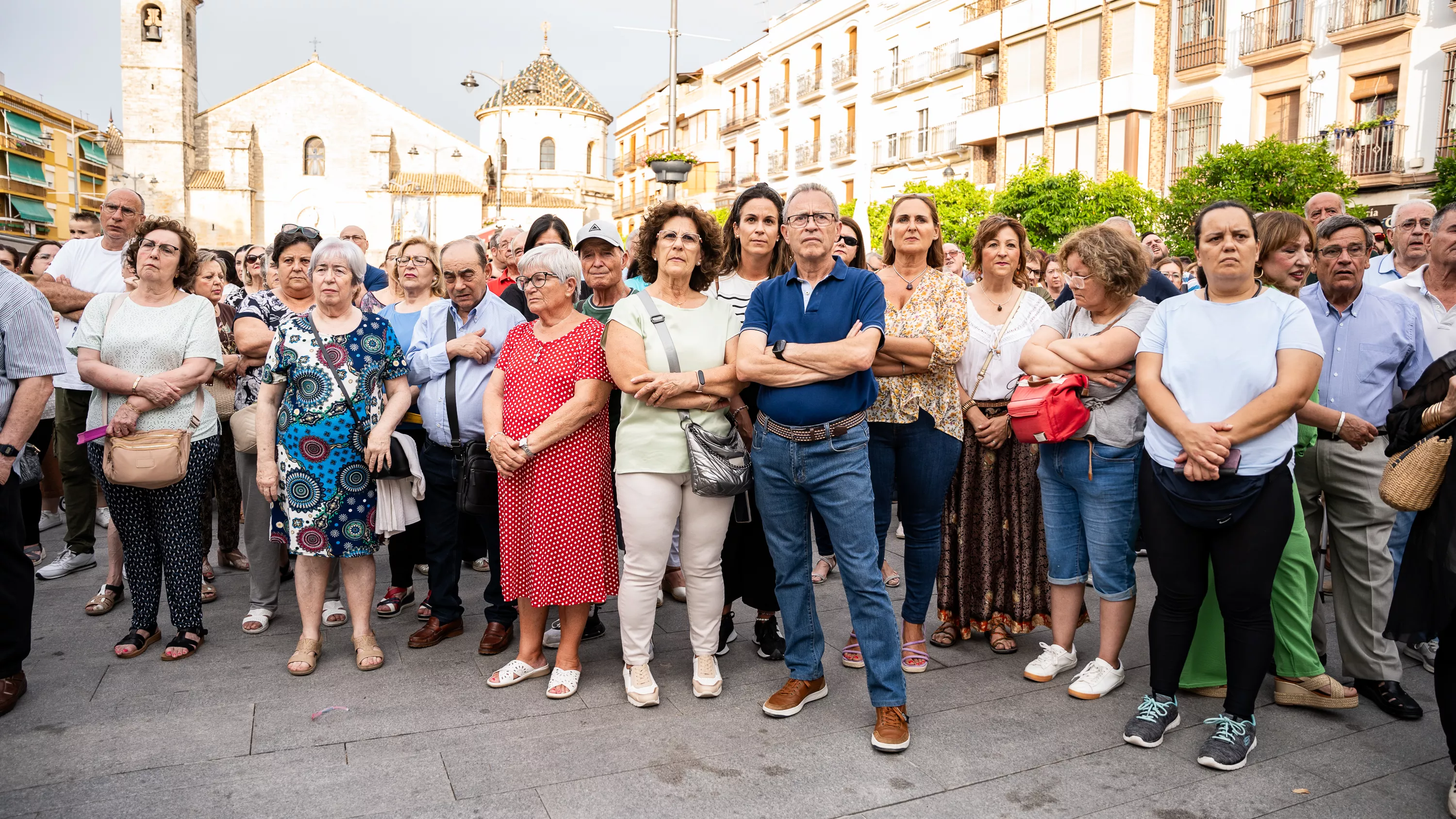 Concentración en la Plaza Nueva para exigir un hospital en Lucena