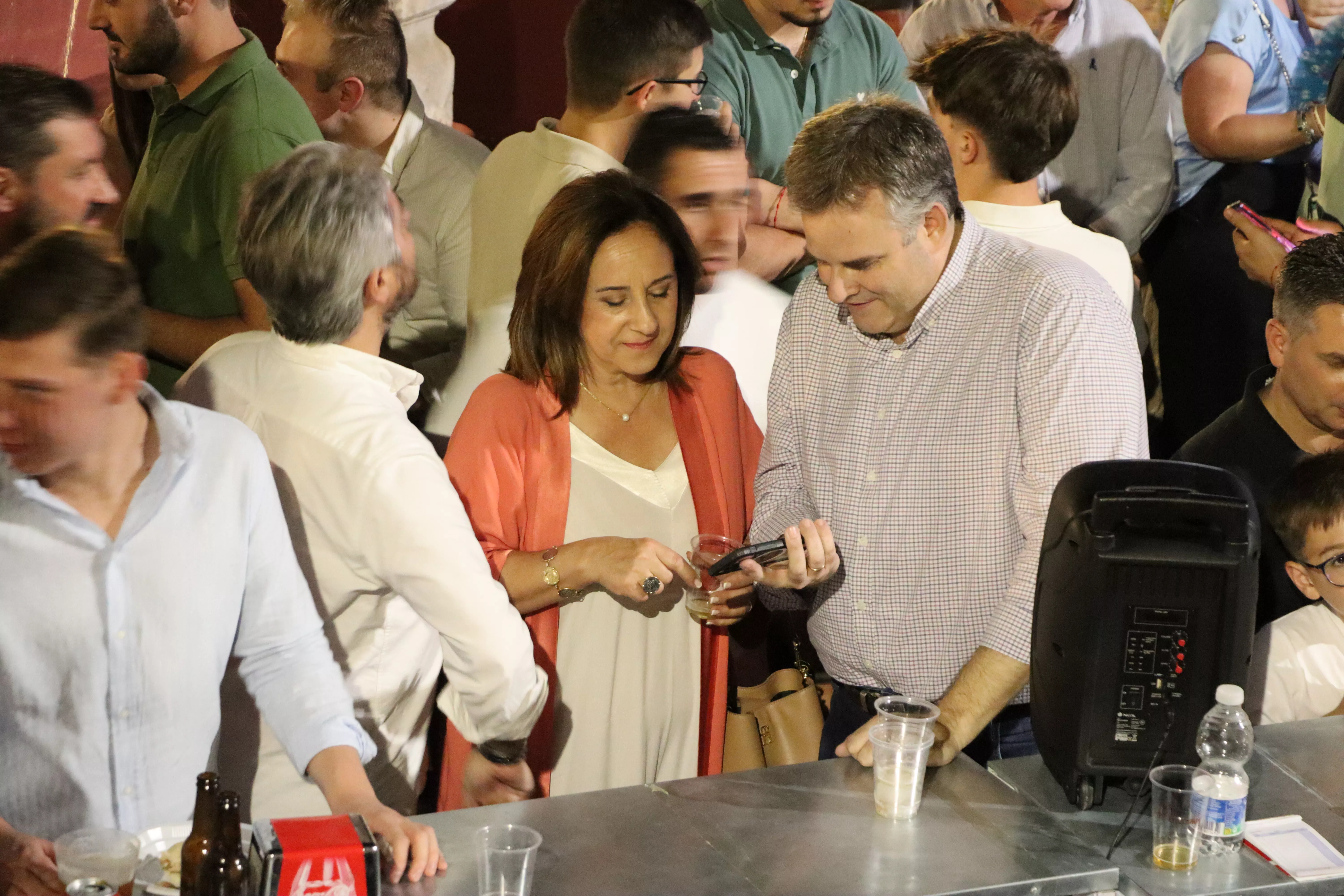 La plaza de la Barrera recupera la verbena del Carmen