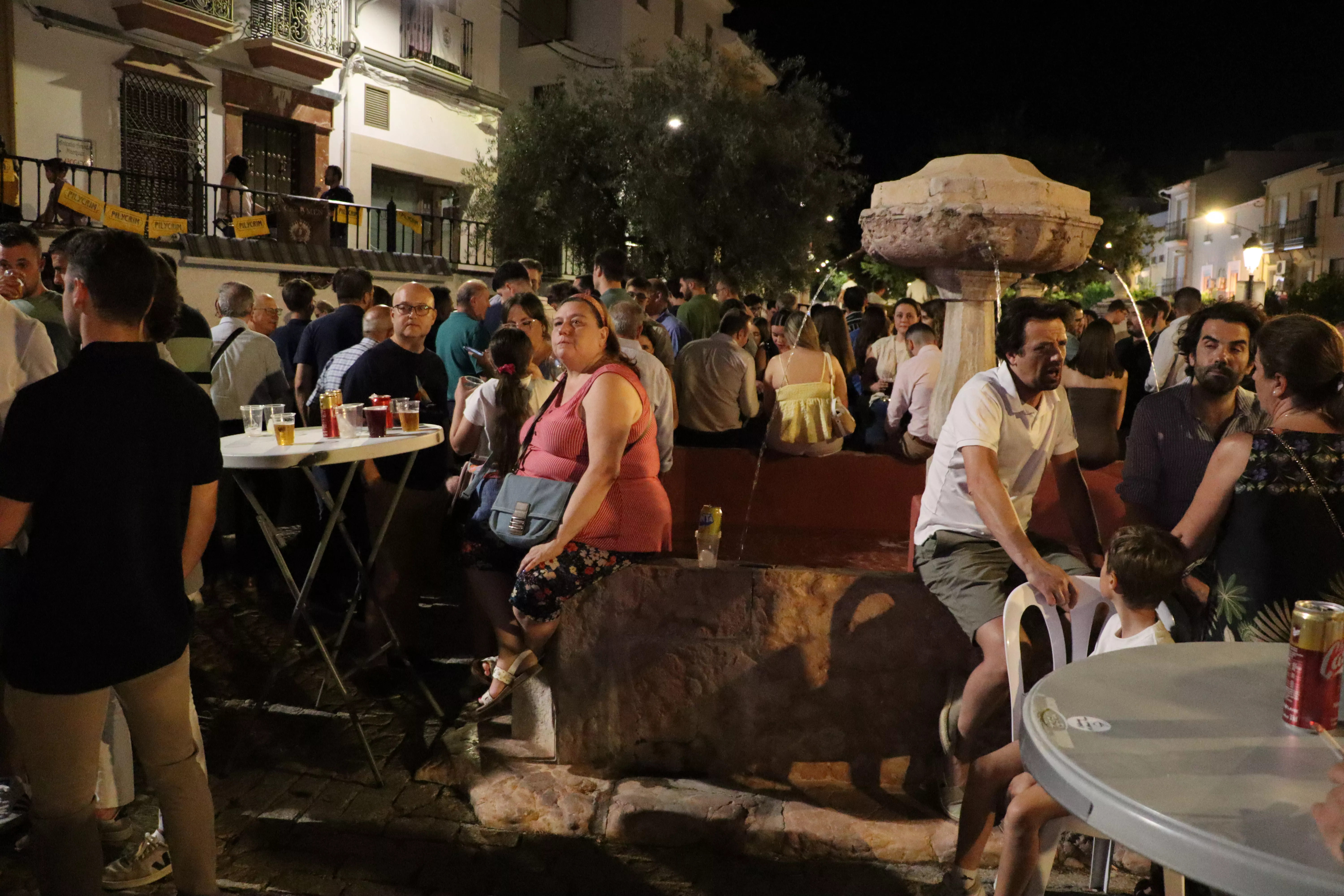 La plaza de la Barrera recupera la verbena del Carmen