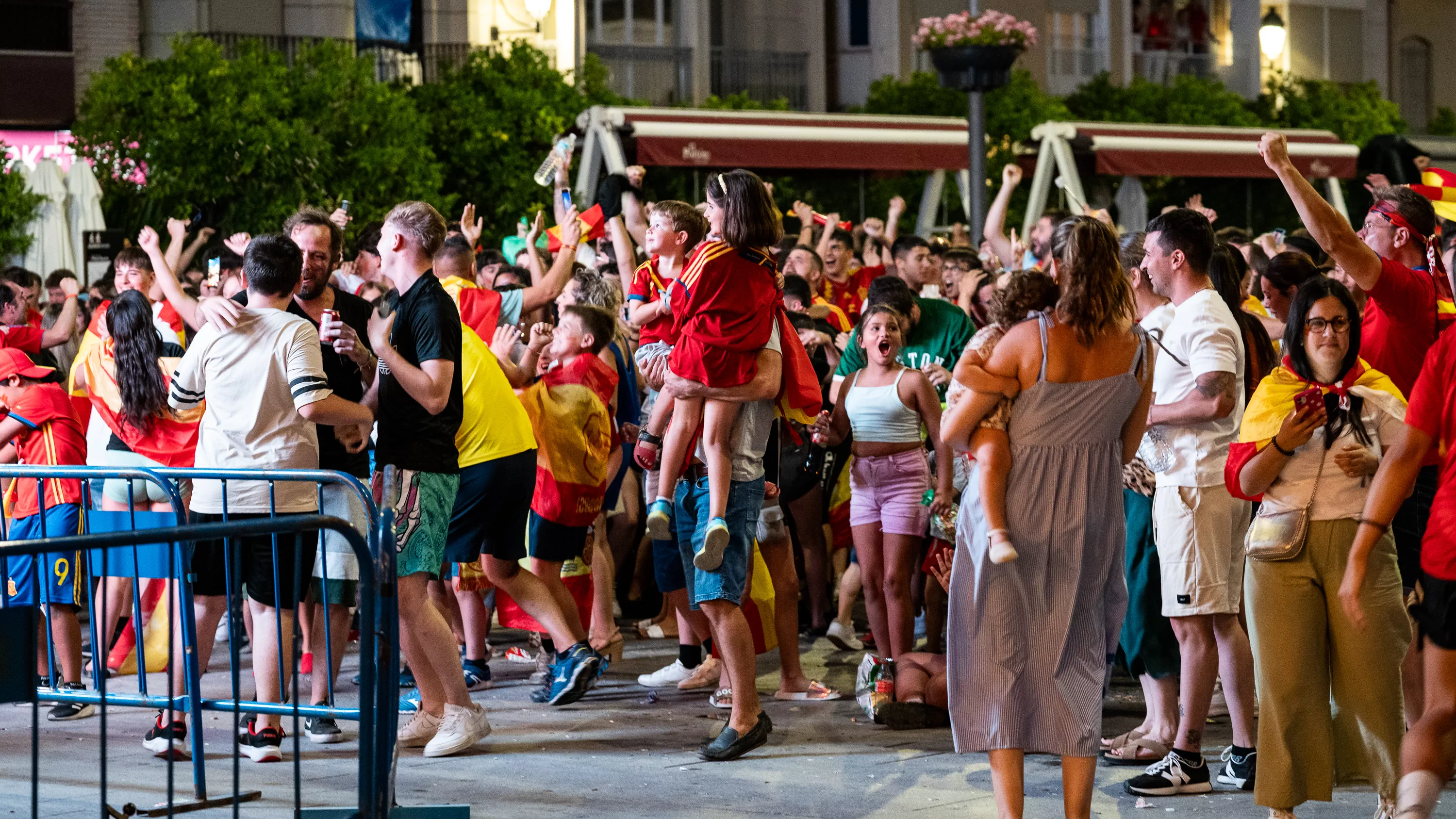 Lucena celebra el cuarta Eurocopa de Fútbol de España