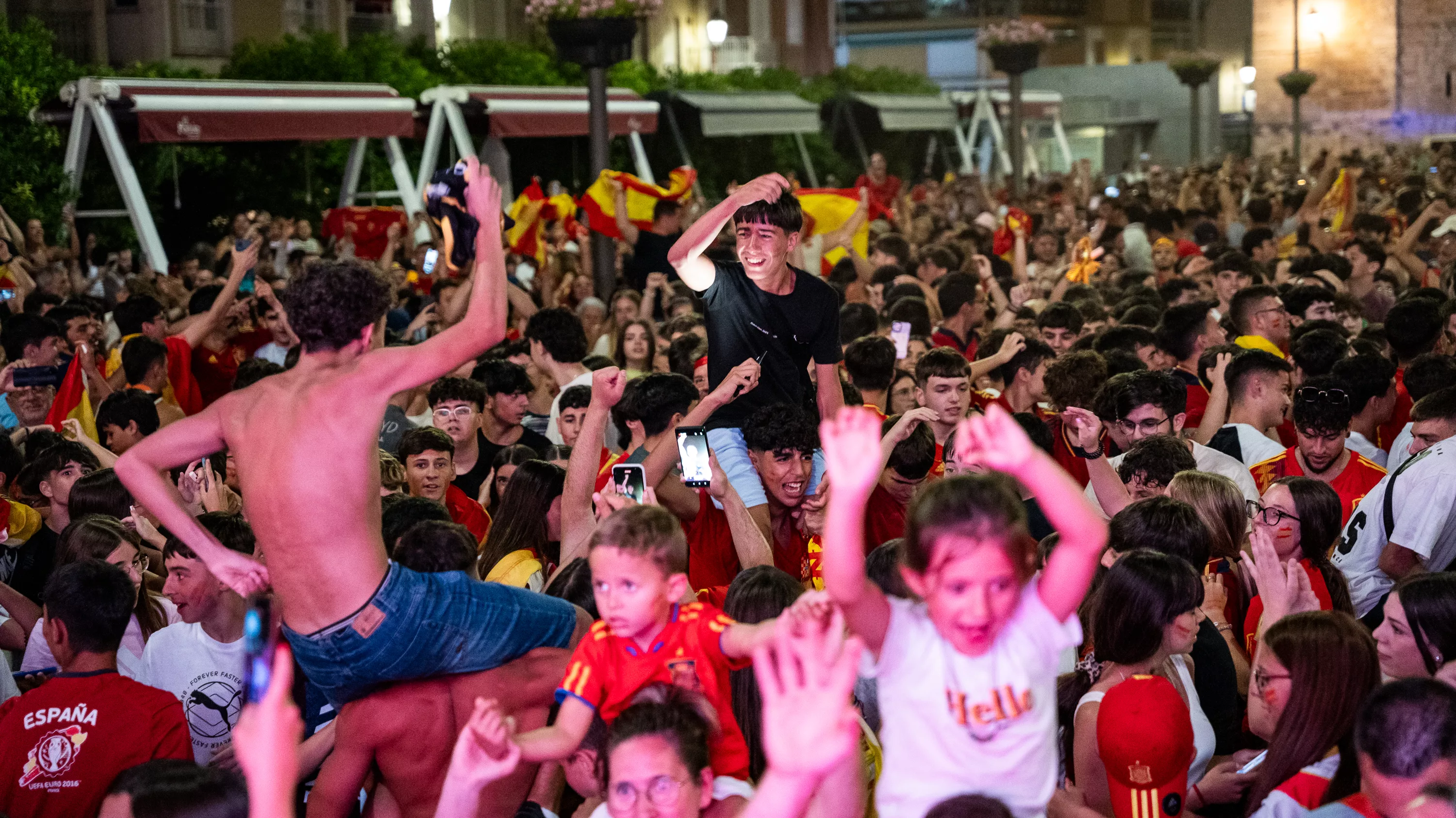 Lucena celebra el cuarta Eurocopa de Fútbol de España