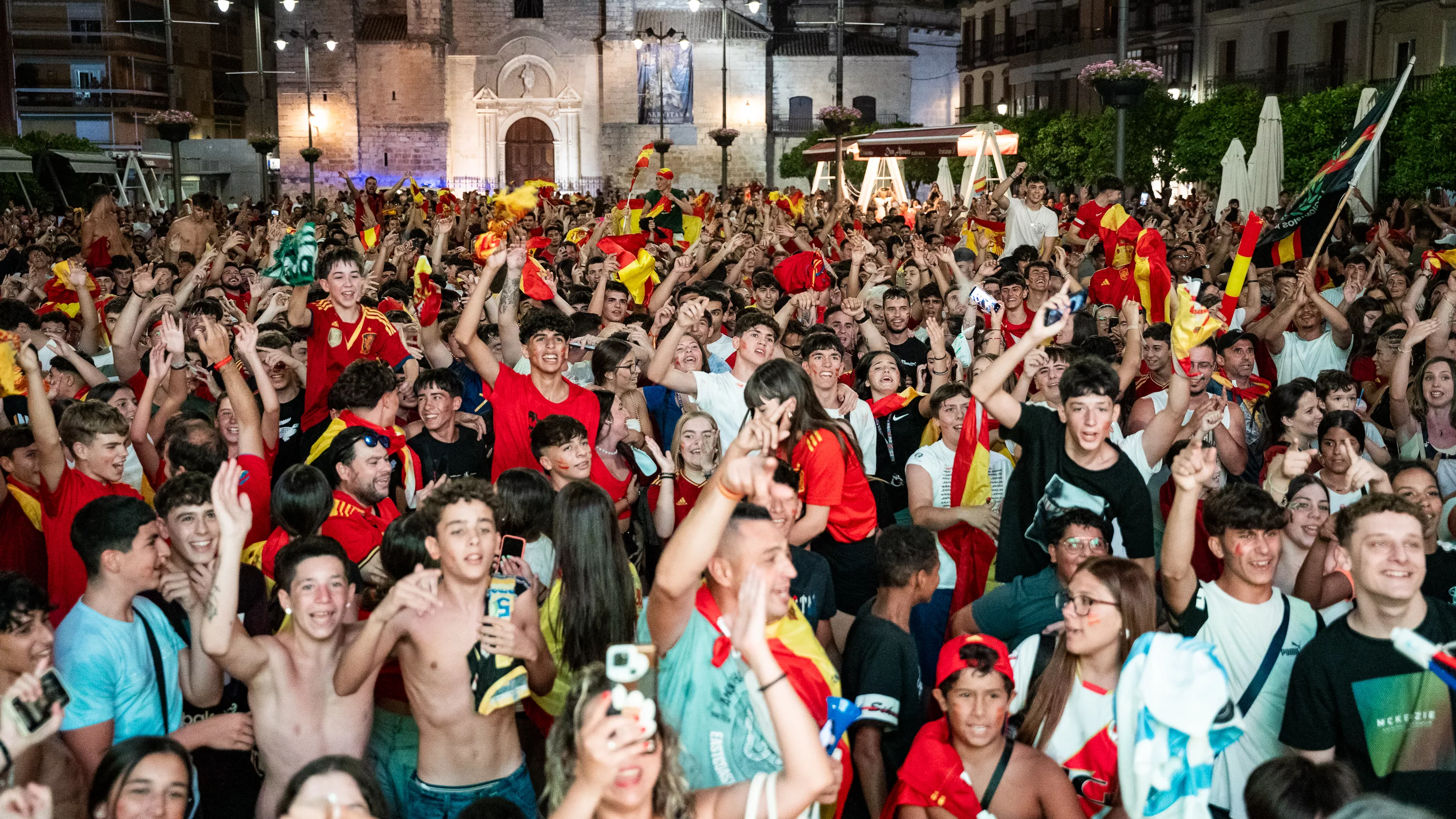 Lucena celebra el cuarta Eurocopa de Fútbol de España