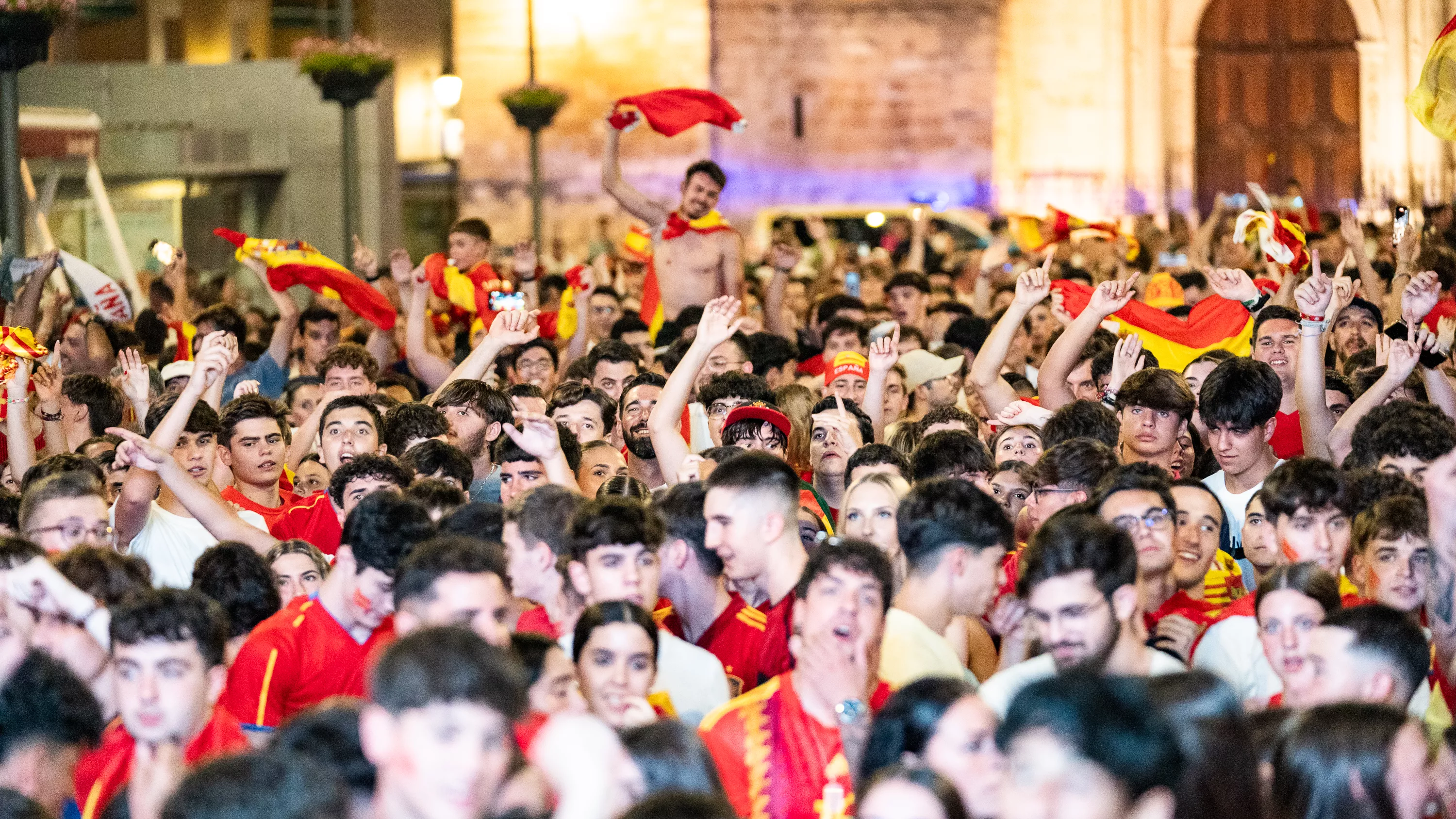 Lucena celebra el cuarta Eurocopa de Fútbol de España