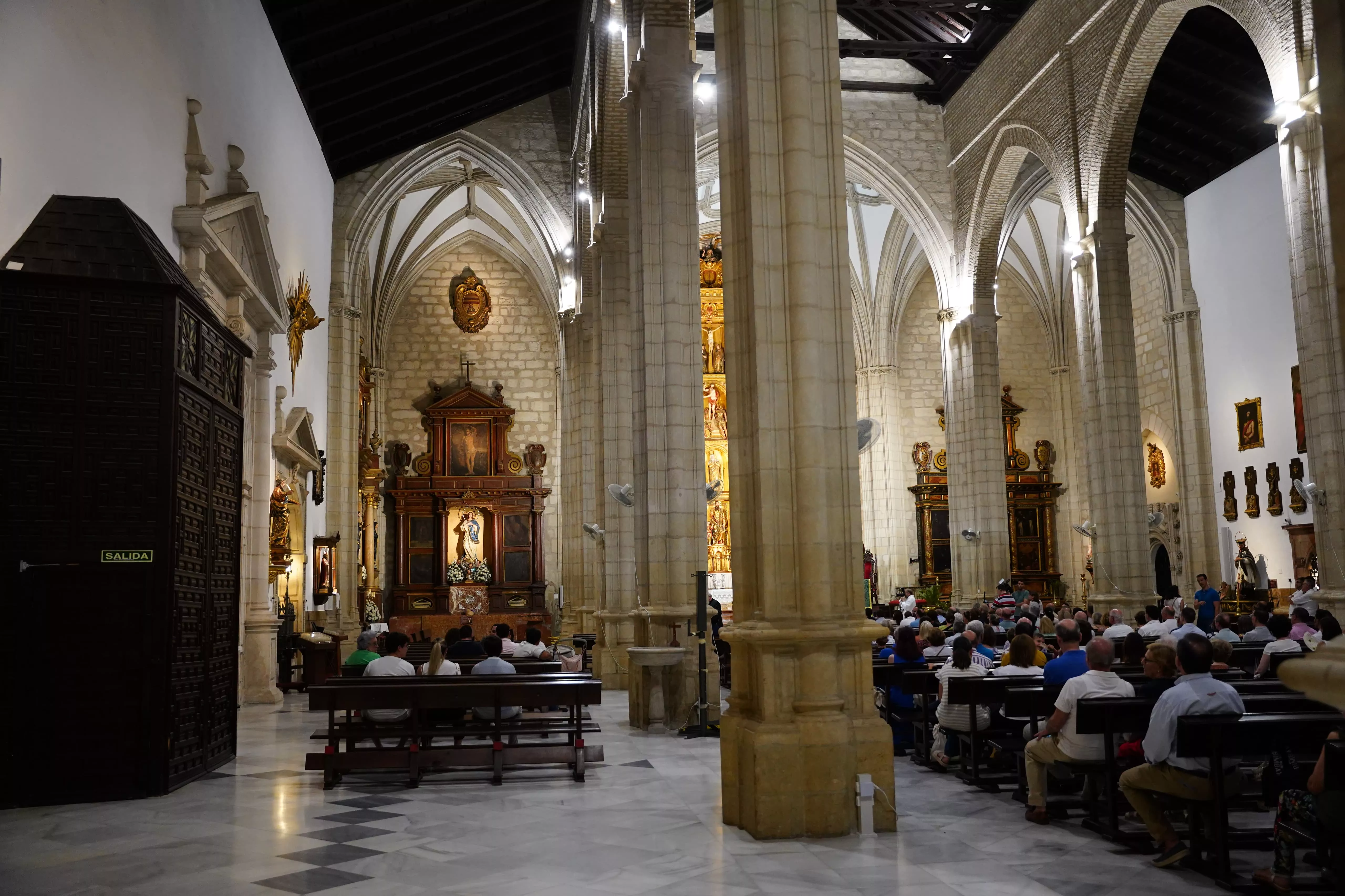 Inauguración nueva iluminación interior de San Mateo