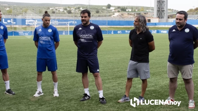 Directiva y cuerpo técnico se dirigen a la plantilla el primer día de entrenamientos