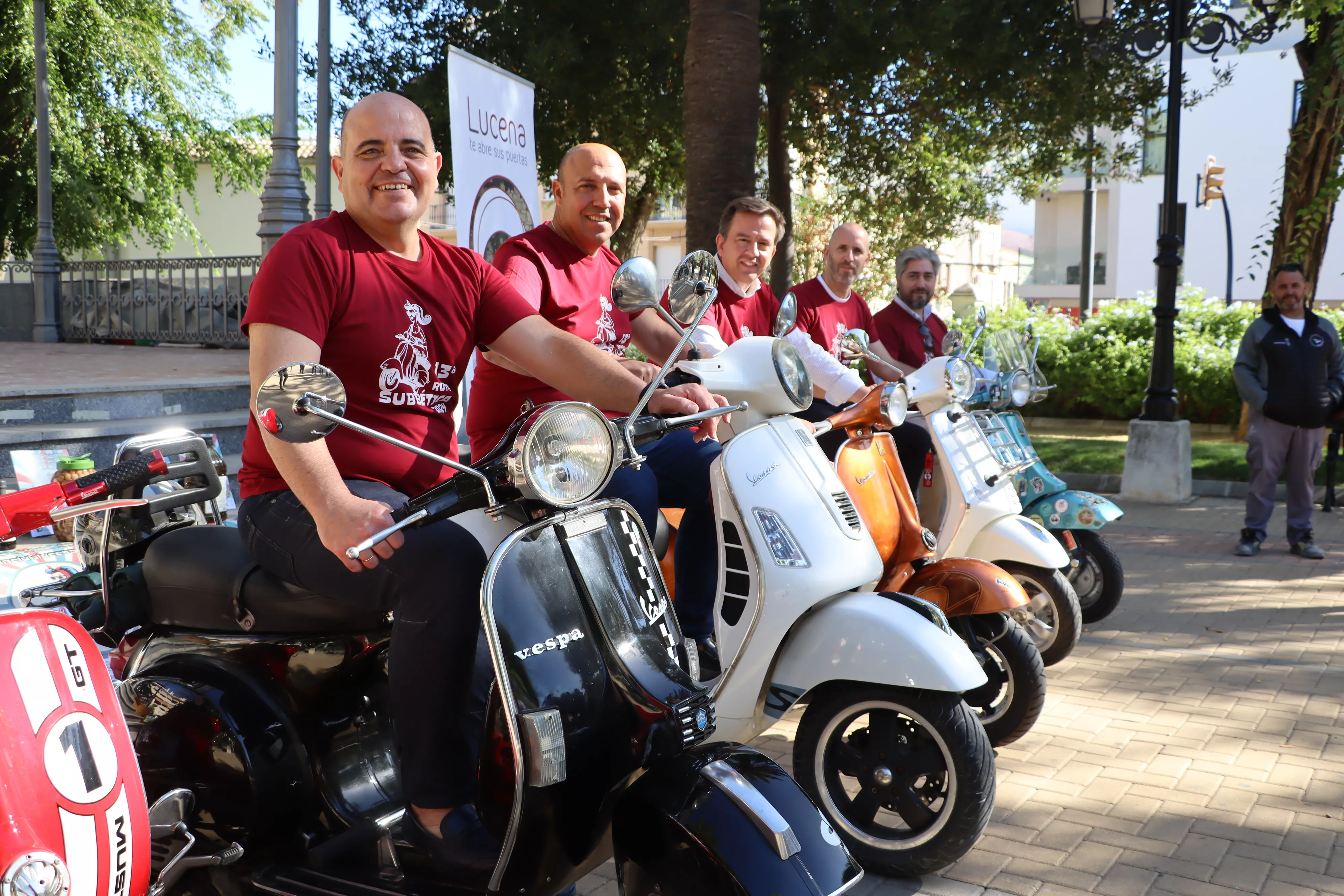 Presentación de la Ruta Subbética en Vespa