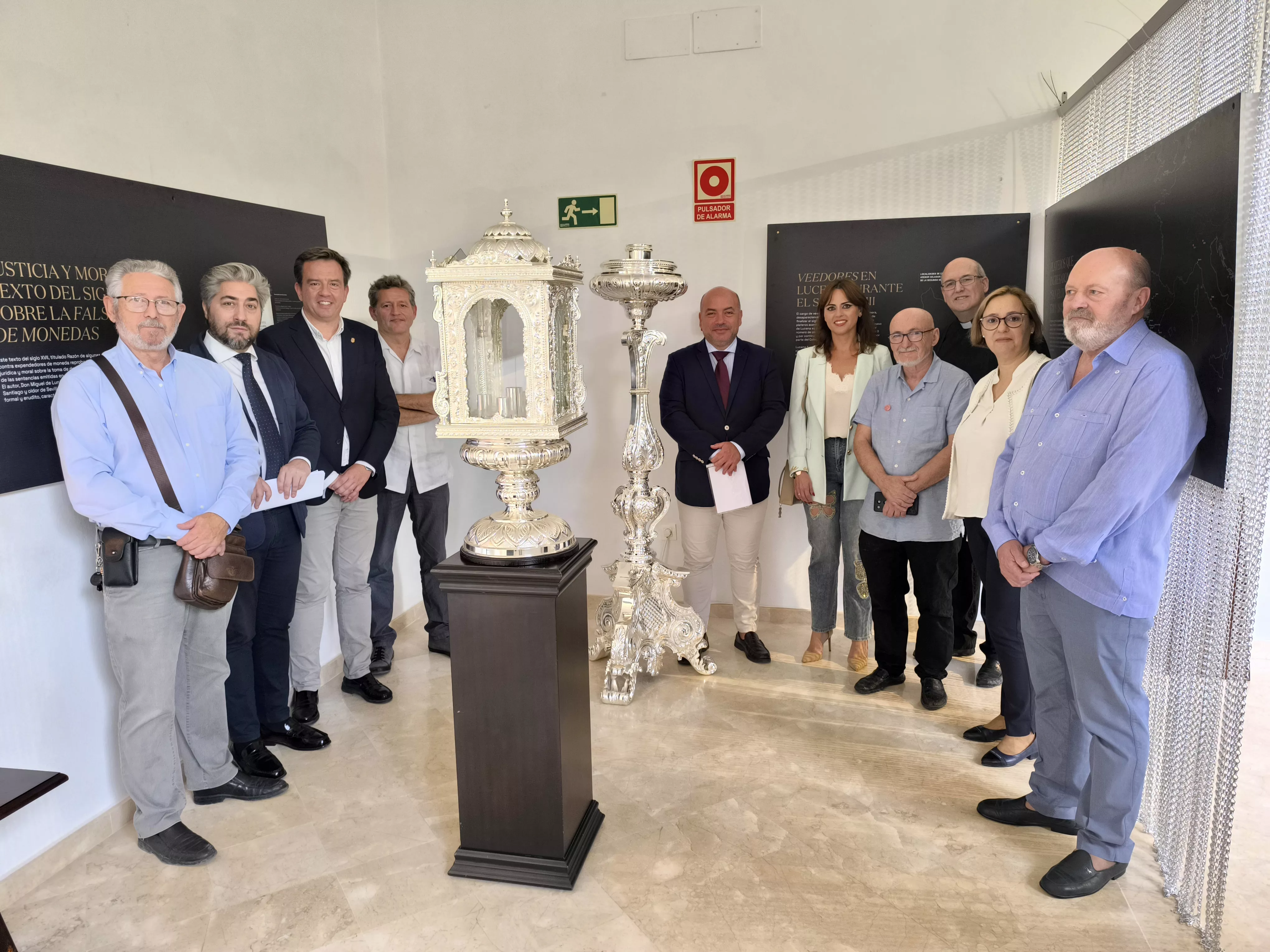 Exposición "Todo lo que brilla" en Lucena