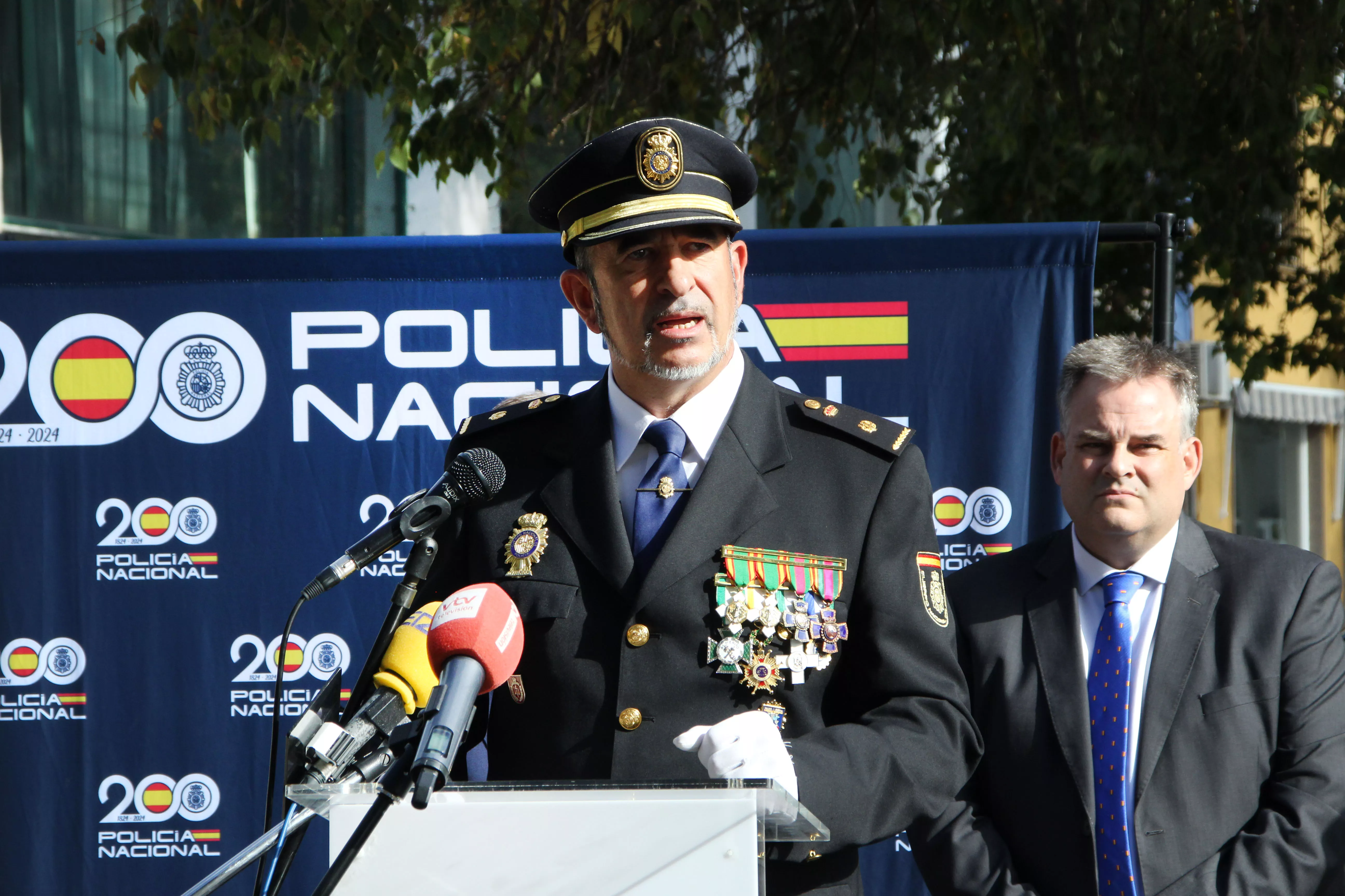 Acto de nominación de la Avenida de la Policía Nacional