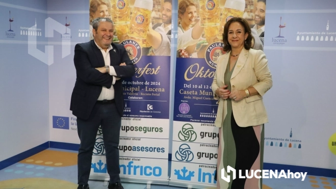 Araceli Rodríguez y Manuel Ortiz durante la presentación del evento