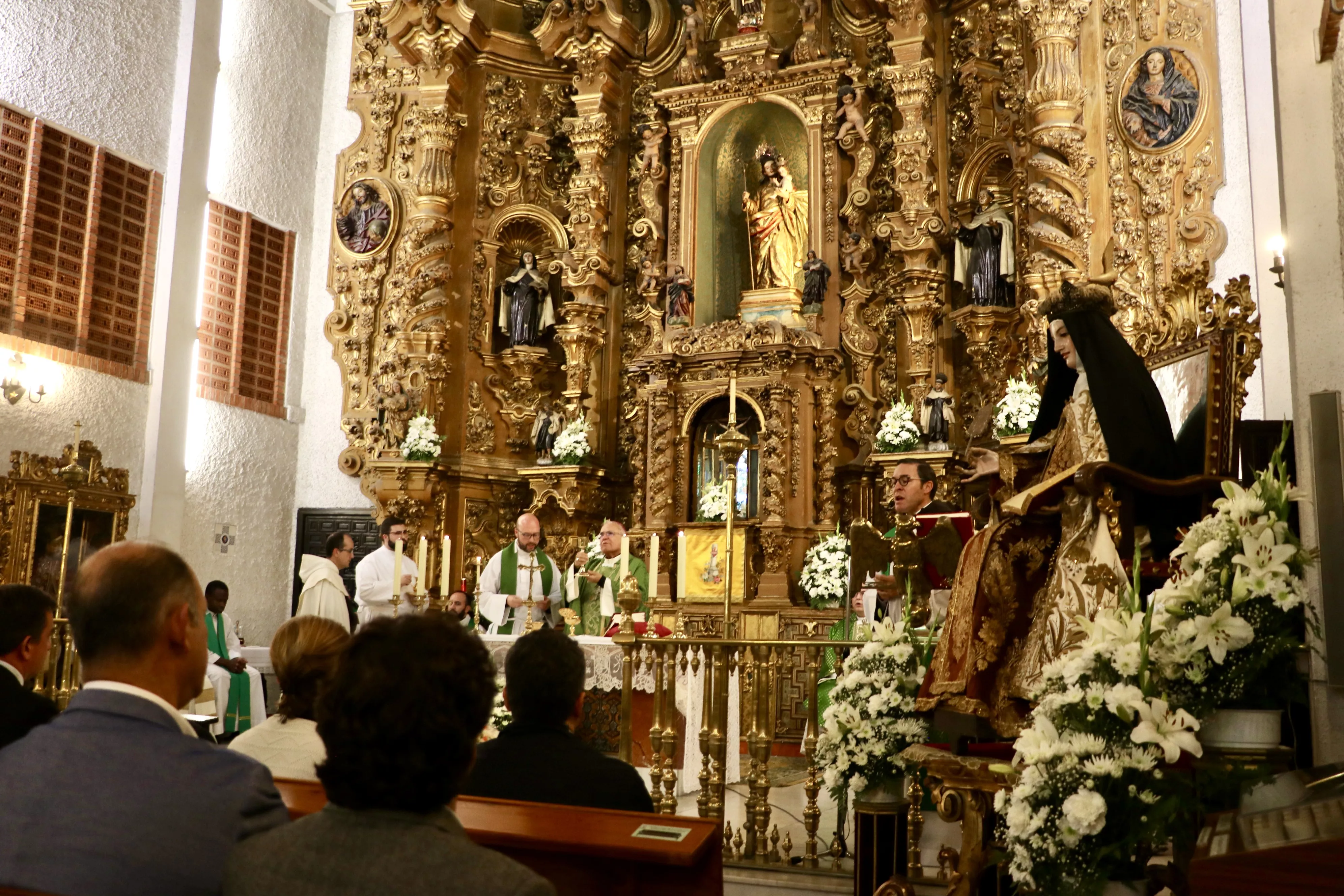 Misa de Acción de Gracias y Despedida a la comunidad de Carmelitas Descalzas de Lucena