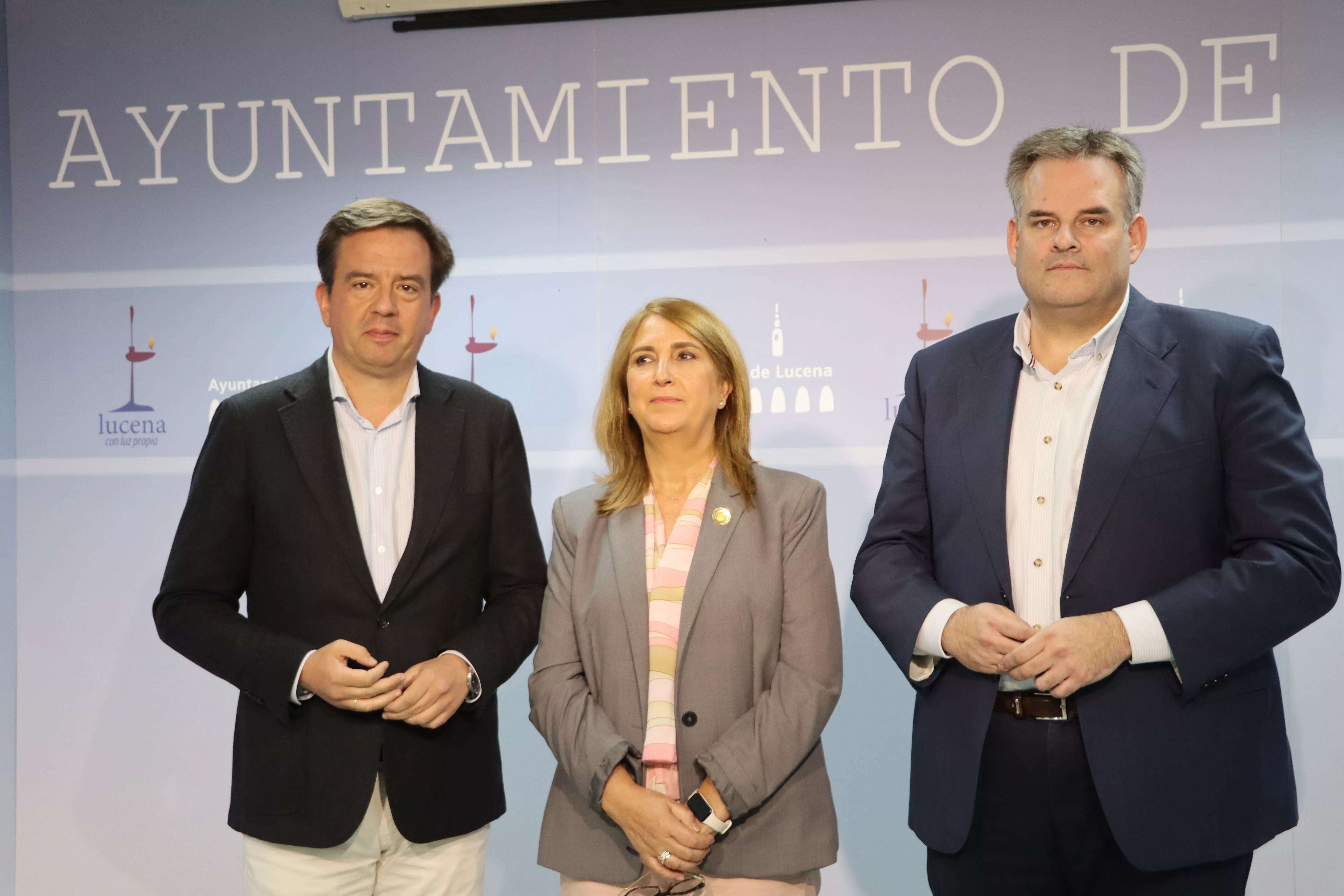 Aurelio Fernandez, Ana López y Ángel Novillo, durante la rueda de prensa posterior a la Junta Local de Seguridad