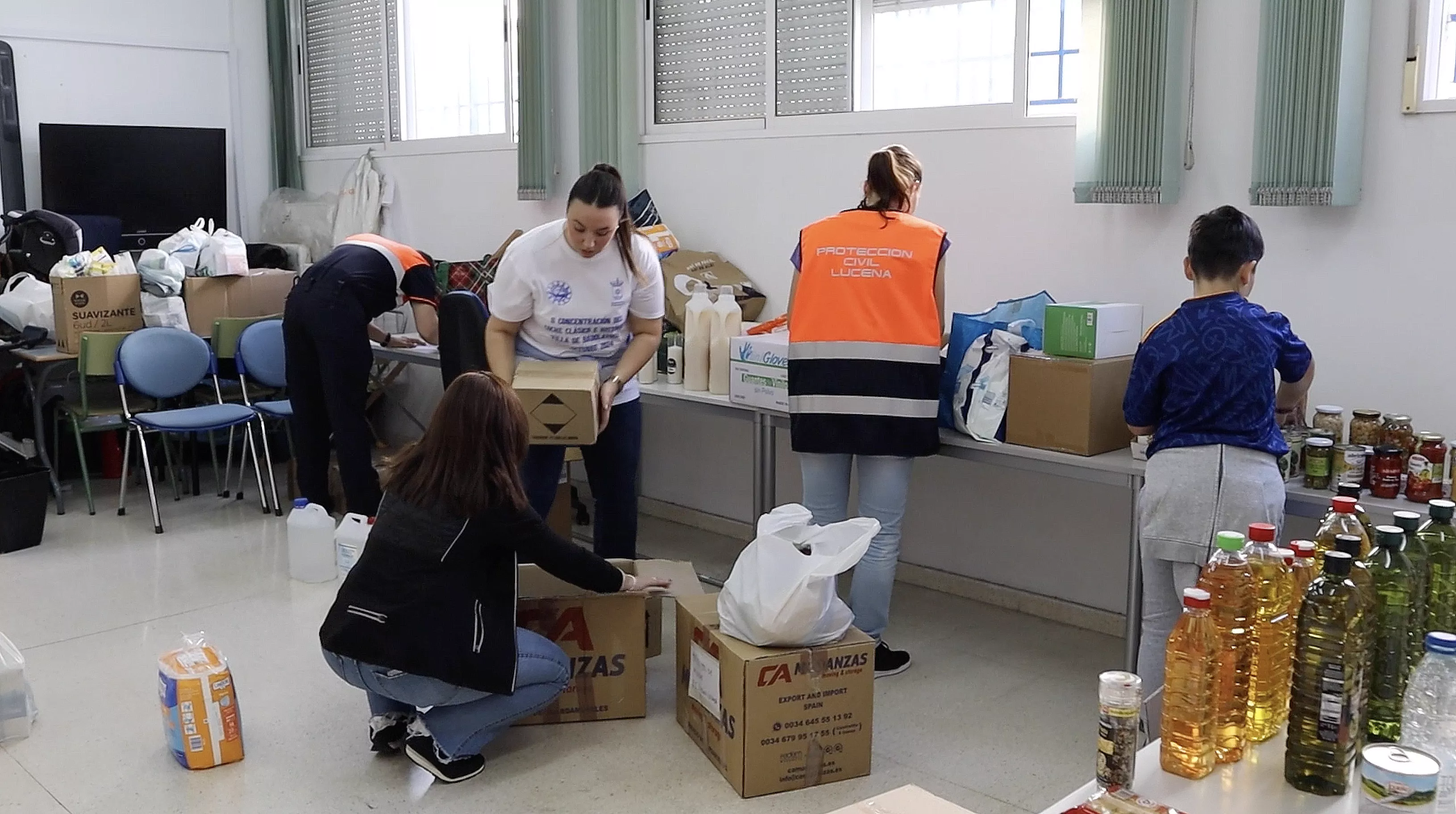 Recogida de ayuda para los afectados por la DANA en Valencia