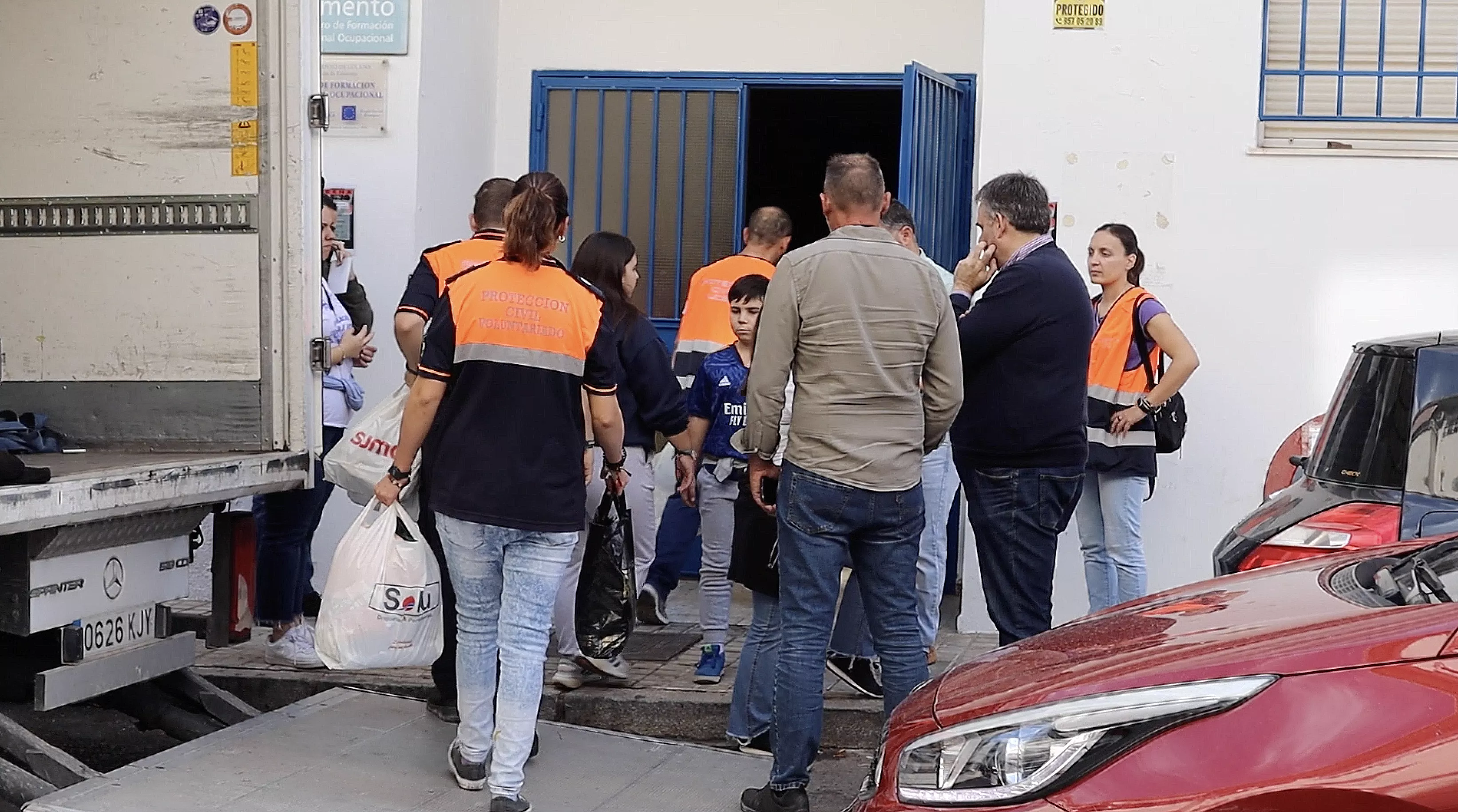 Recogida de ayuda para los afectados por la DANA en Valencia