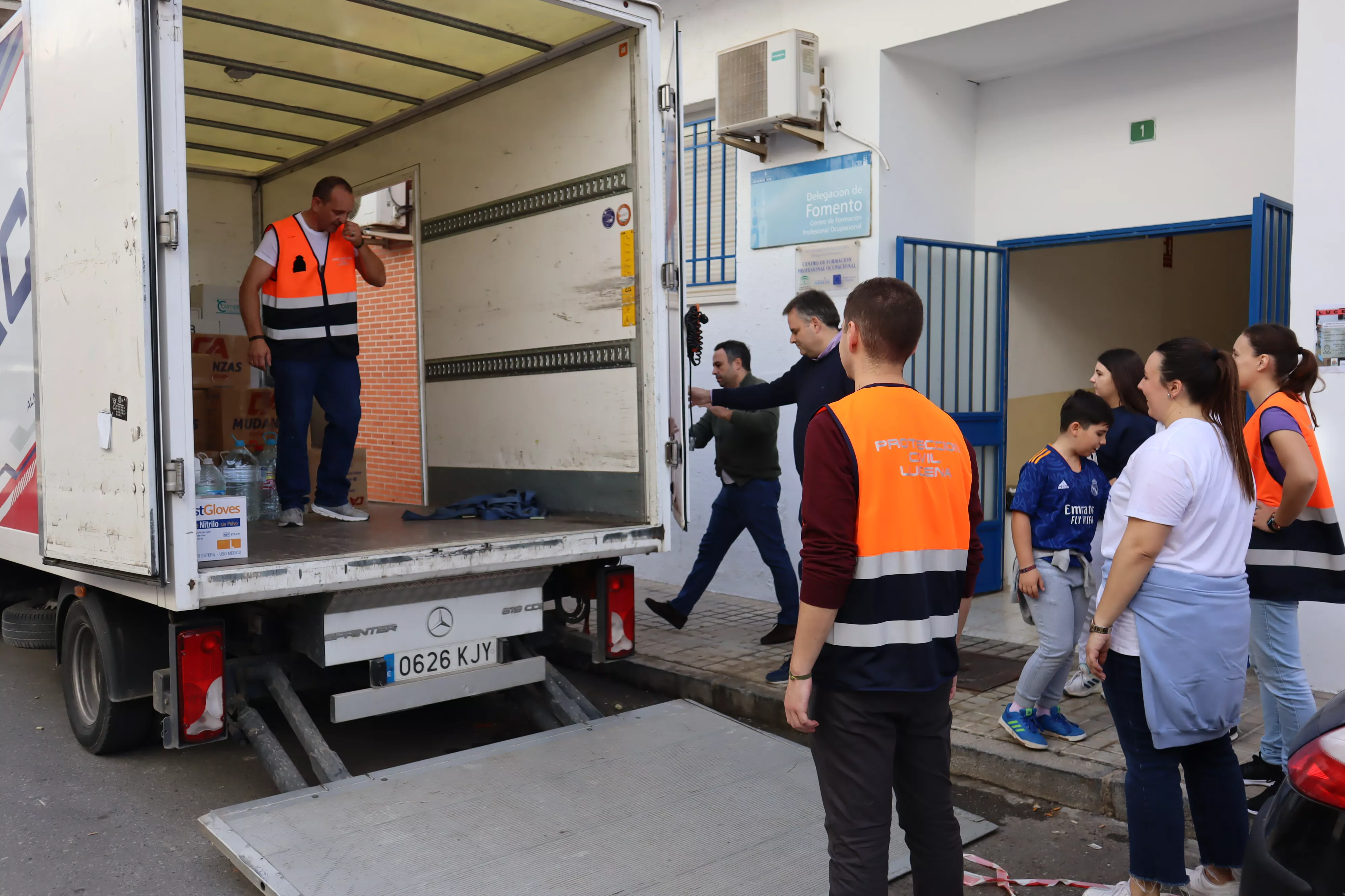 Recogida de ayuda para los afectados por la DANA en Valencia