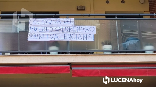 Un grupo de lucentinos colaboran en las tareas de limpieza en Valencia