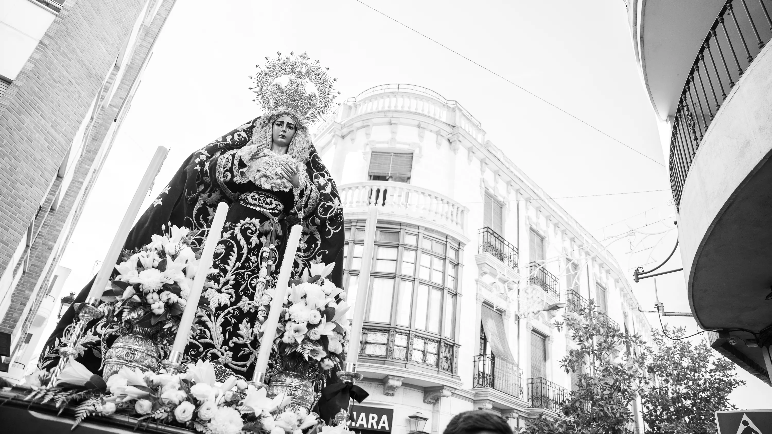 Rosario por las Vocaciones a María Stma. del Mayor Dolor