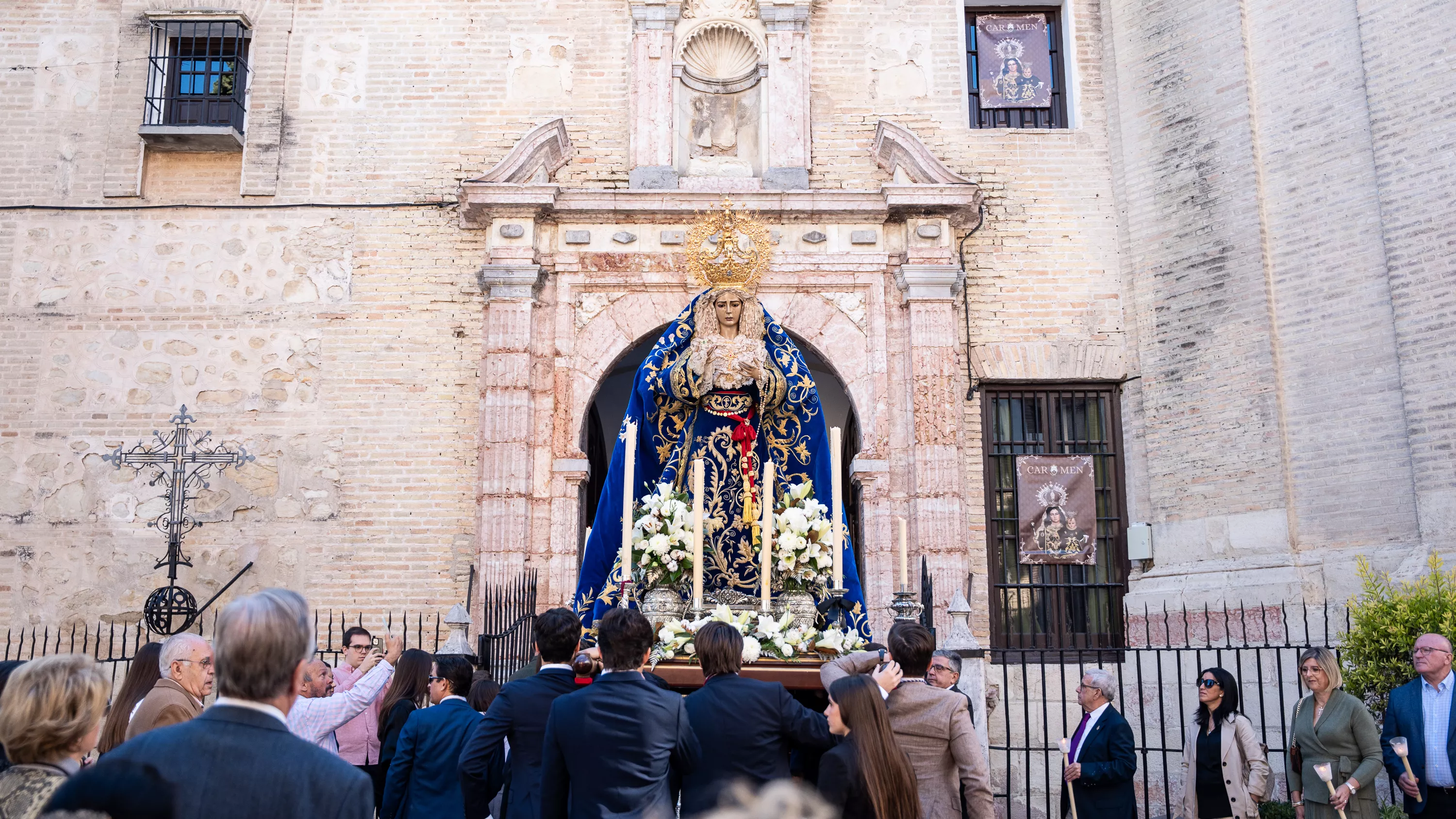 Rosario por las Vocaciones a María Stma. del Mayor Dolor