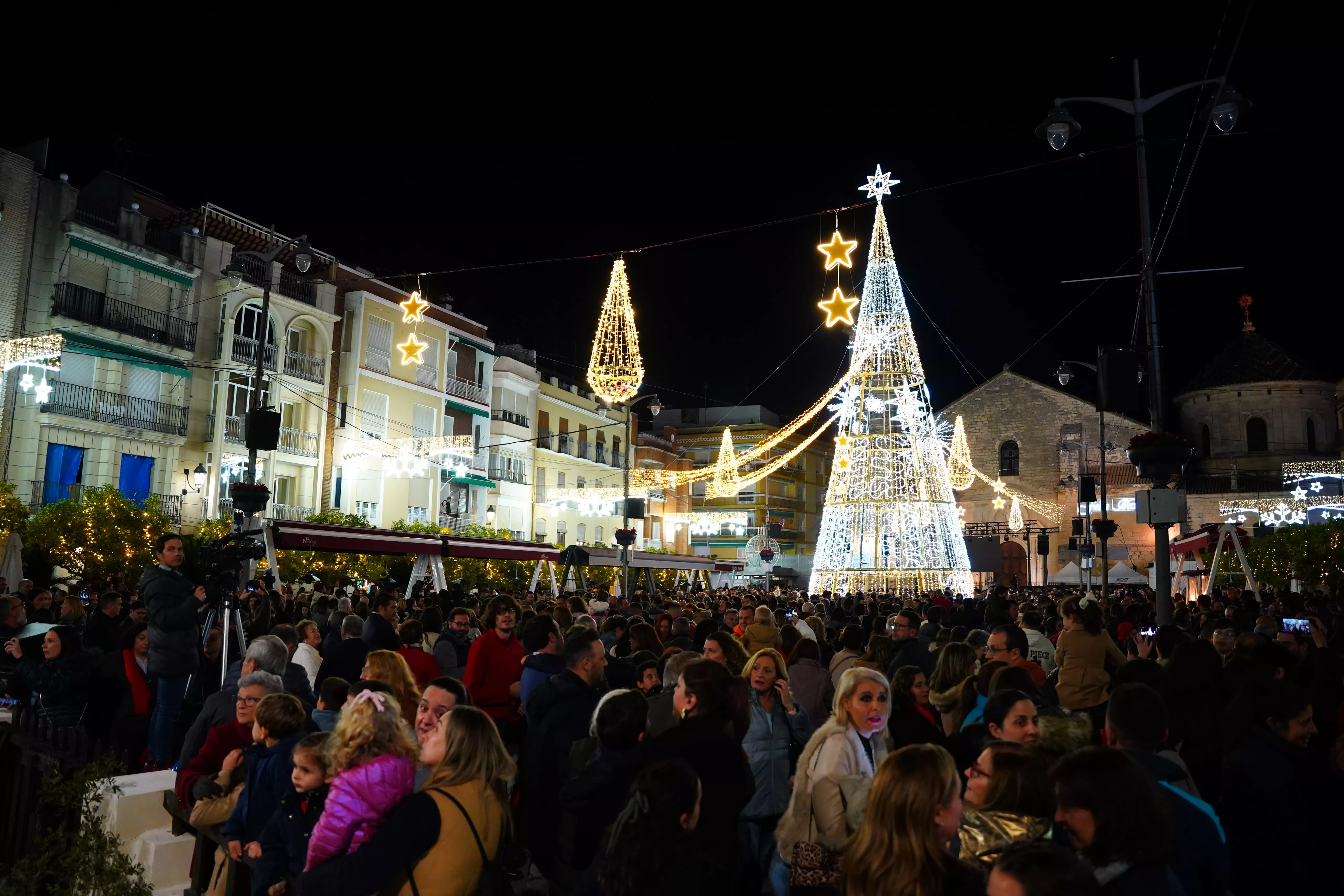 Las primeras imágenes del encendido del alumbrado especial de Navidad5