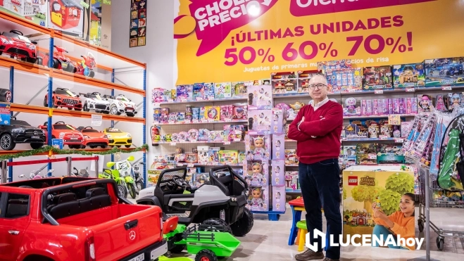 Vicente Briones, gerente de Toy Planet Lucena