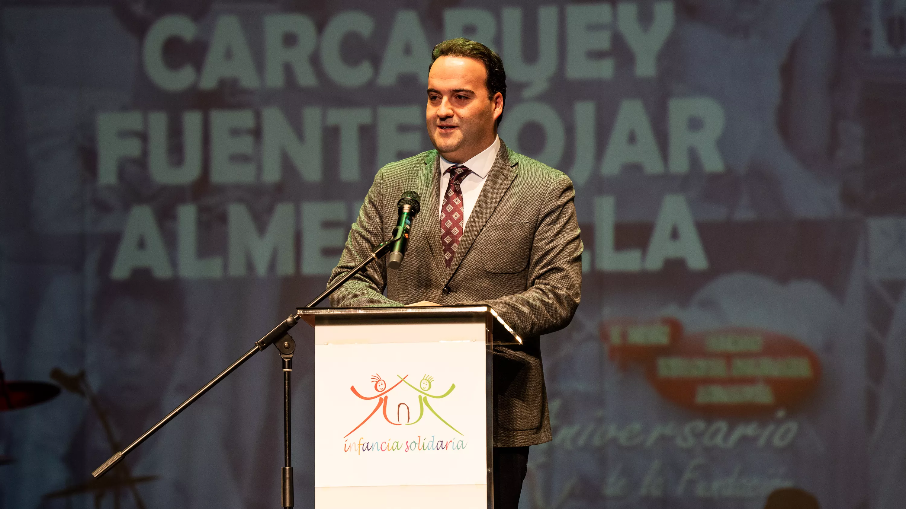 gala infancia solidaria 2025 (37)