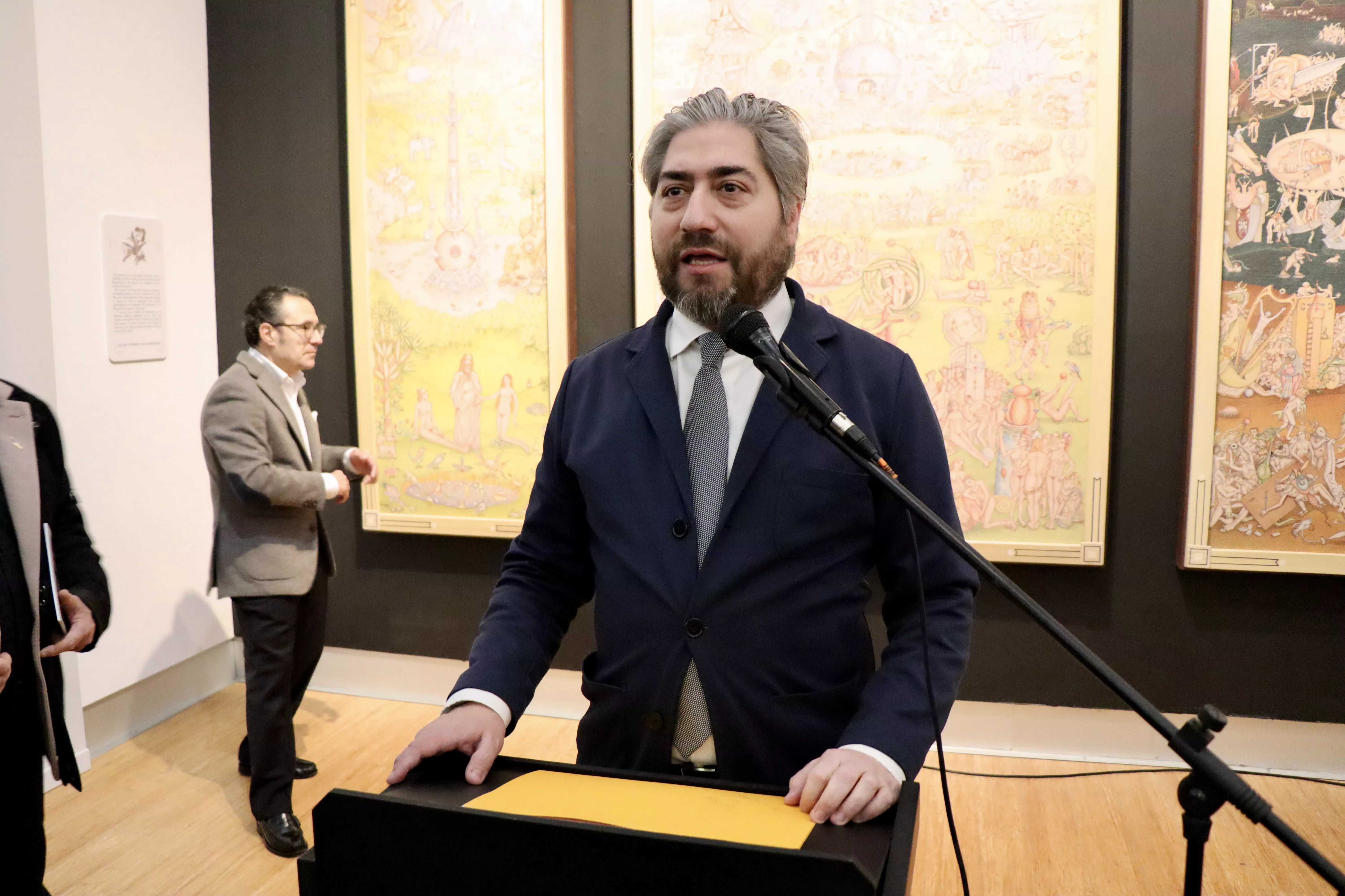 Inauguración de la exposición de Paco Ayala "El Jardín de las Delicias".