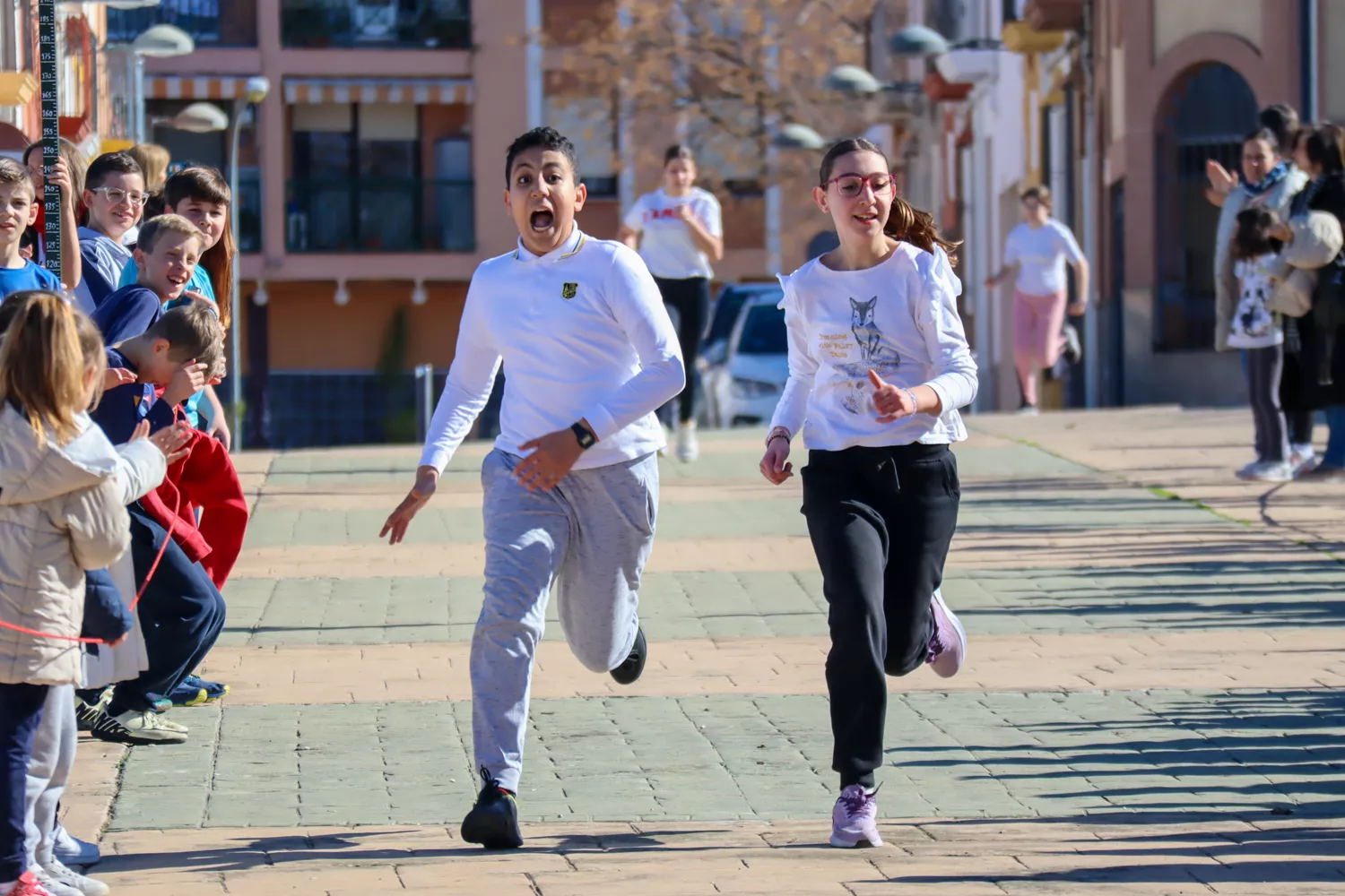 Carrera solidaria alumnos CEIP Barahona de Soto 16