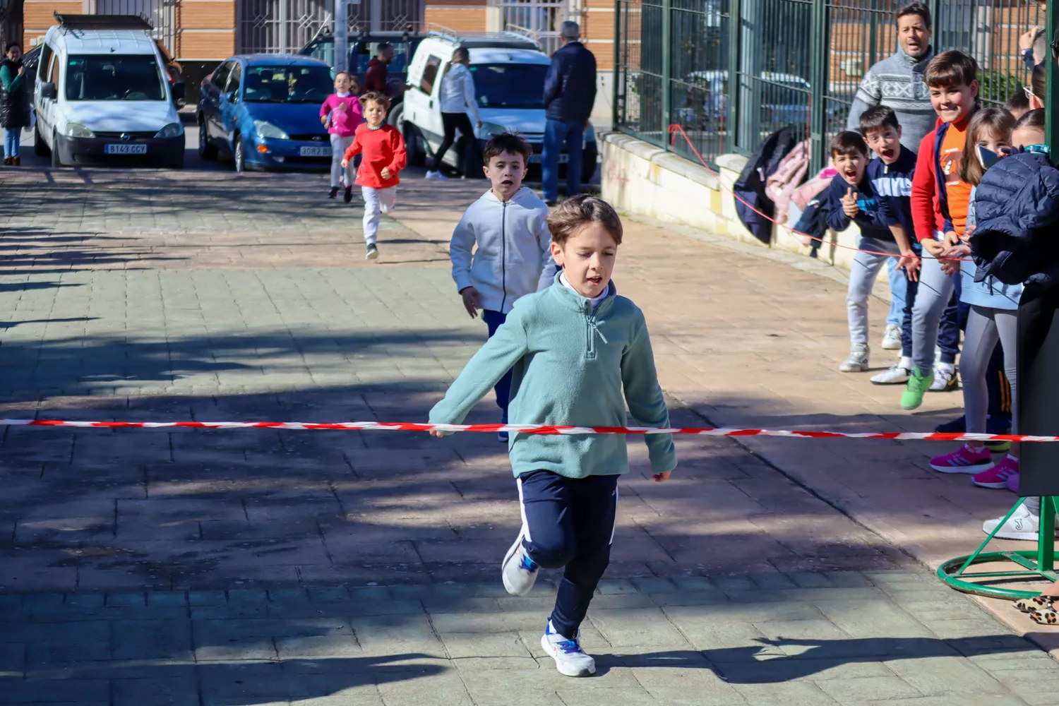 Carrera solidaria alumnos CEIP Barahona de Soto 38