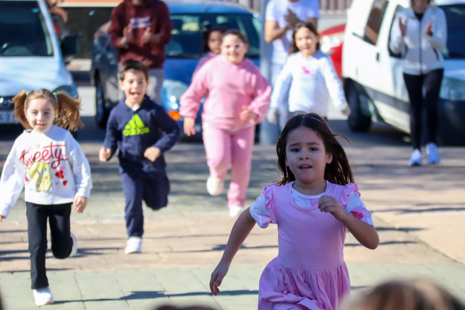 Carrera solidaria alumnos CEIP Barahona de Soto 39