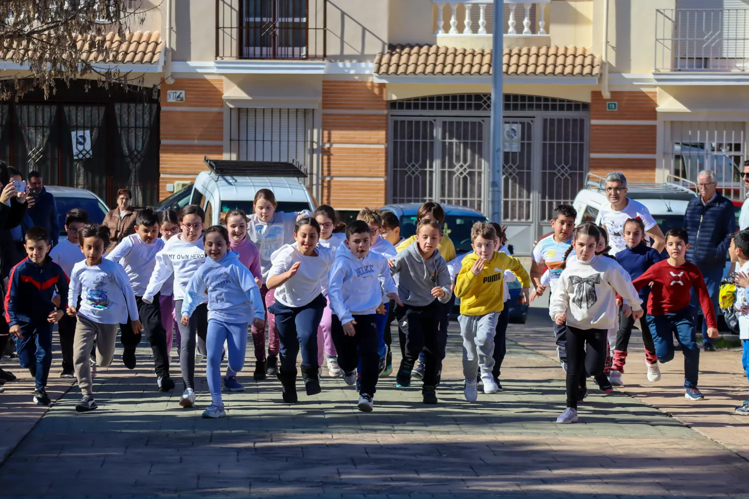 Carrera solidaria alumnos CEIP Barahona de Soto 52