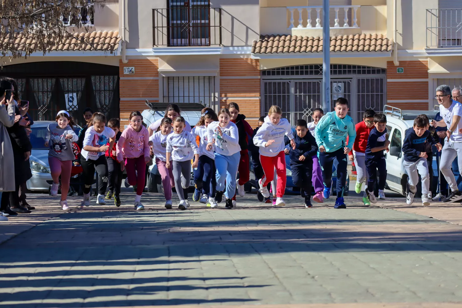 Carrera solidaria alumnos CEIP Barahona de Soto 56