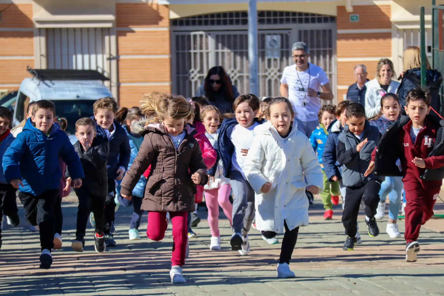 Carrera solidaria alumnos CEIP Barahona de Soto