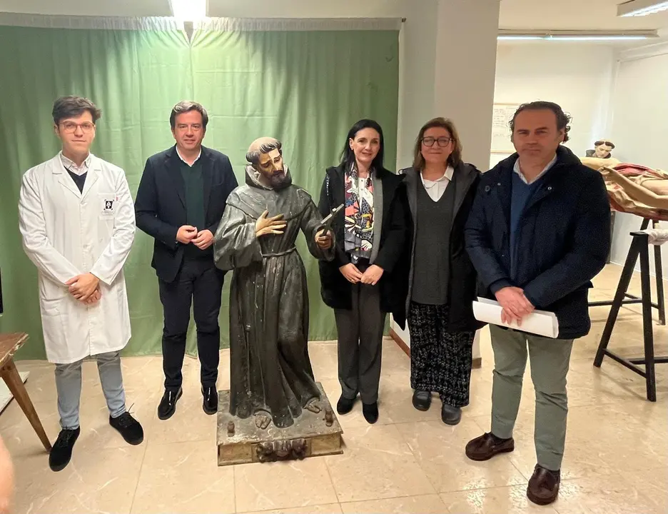 Marta Siles y Aurelio Fernández, en una visita técnica a las instalaciones del taller de Cecore 